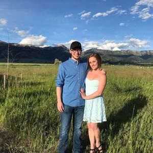 Meet your Posher, Carly